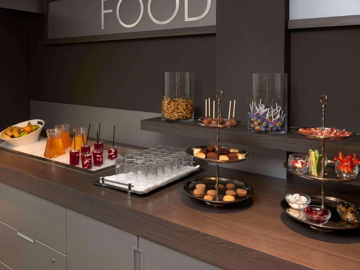Mercure Hotel Tilburg Centrum Ngoại thất bức ảnh