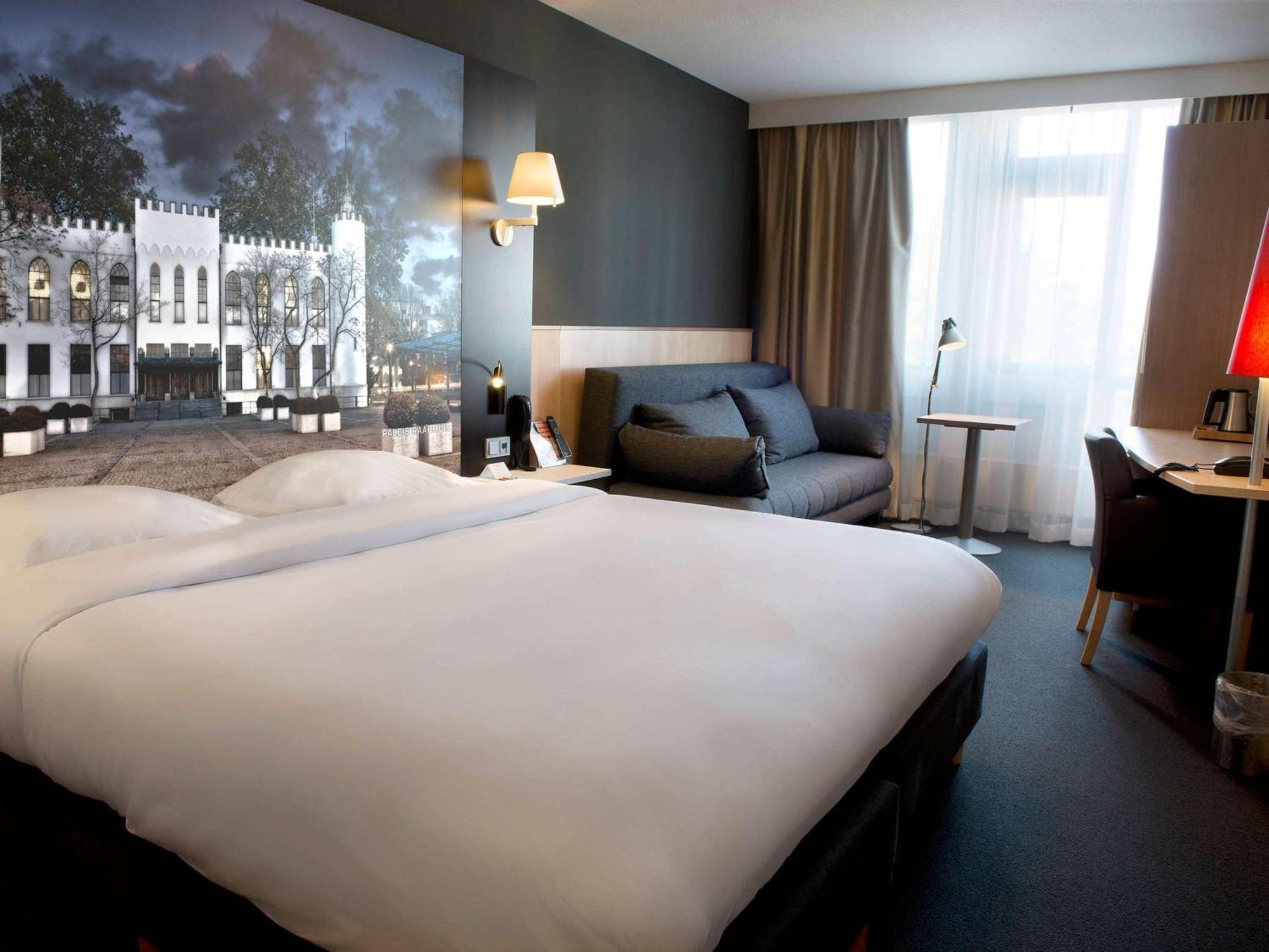 Mercure Hotel Tilburg Centrum Ngoại thất bức ảnh