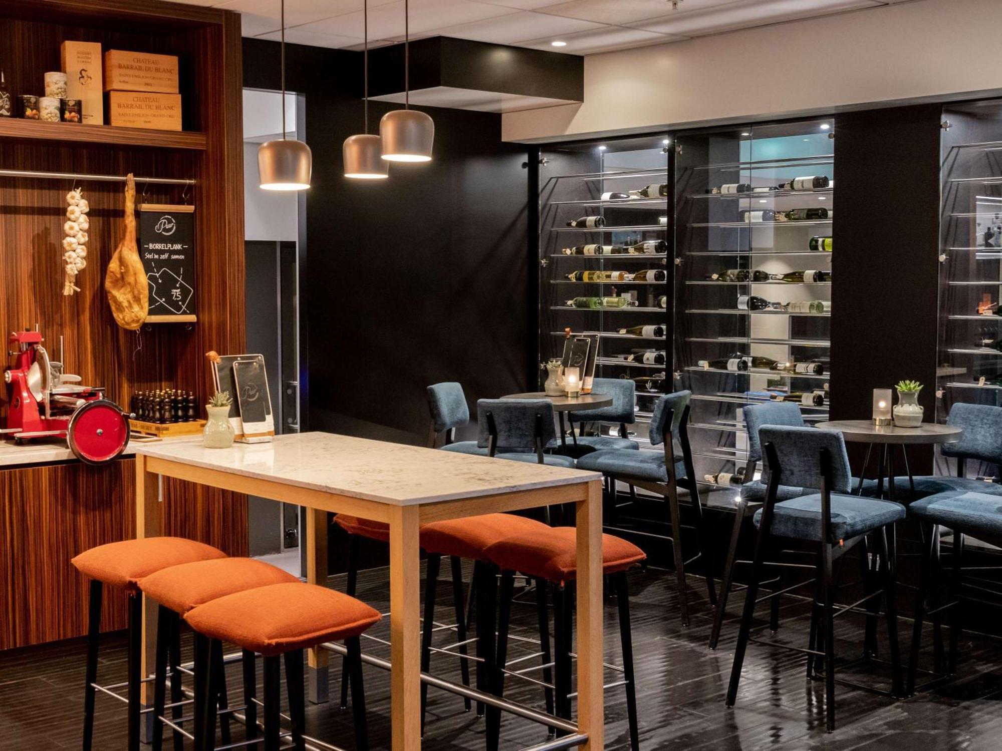 Mercure Hotel Tilburg Centrum Ngoại thất bức ảnh