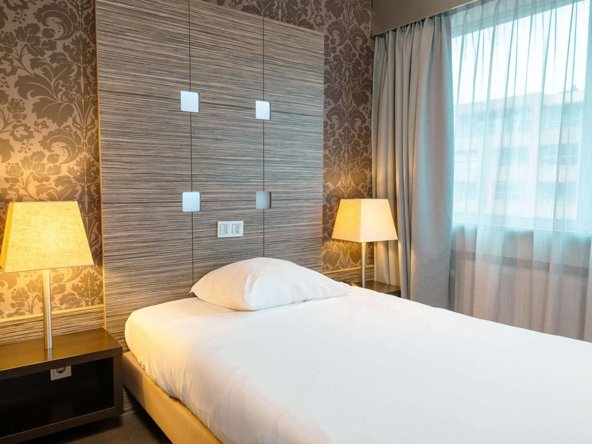 Mercure Hotel Tilburg Centrum Ngoại thất bức ảnh